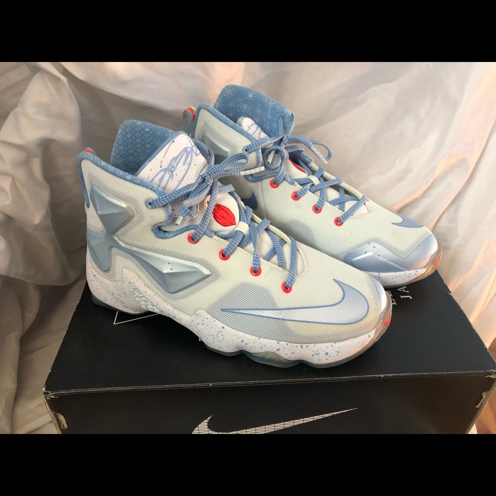 Lebron James XIII XMAS Fire & Ice Limited Edition